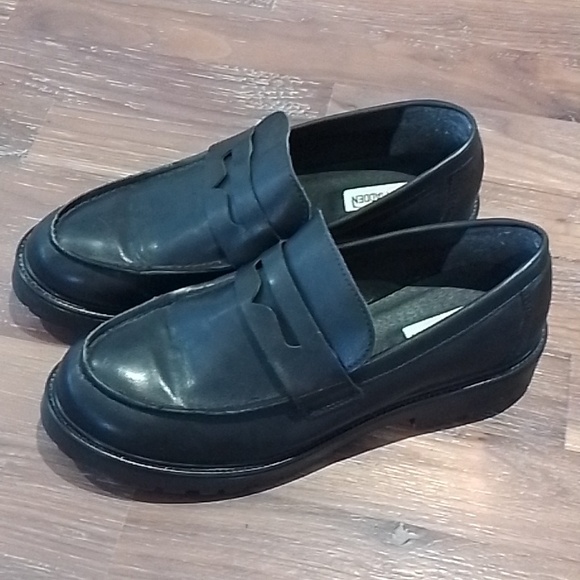 Steve Madden Women's Lotto Loafer - Black 10M - Picture 1 of 4